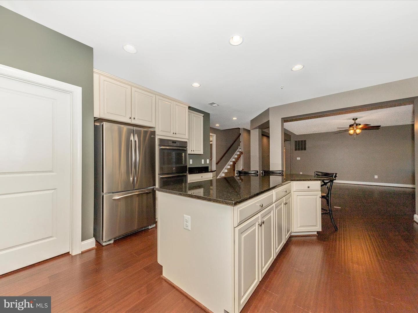 3910 Turf Court N photo 17