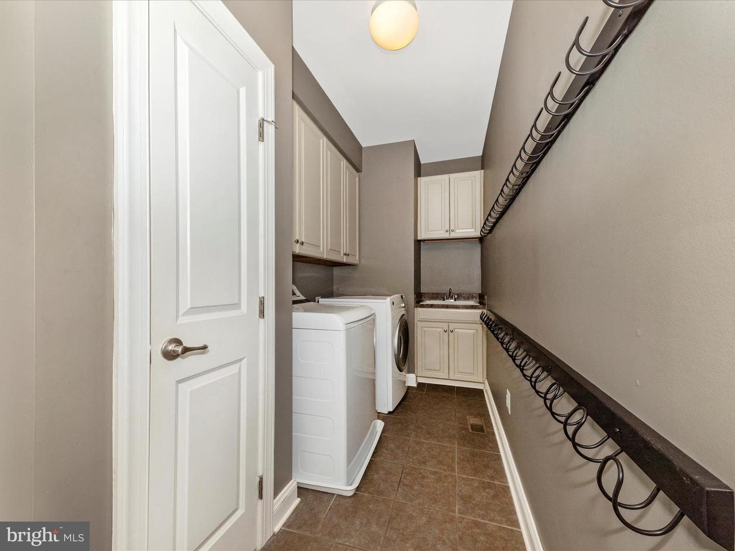 3910 Turf Court N photo 21
