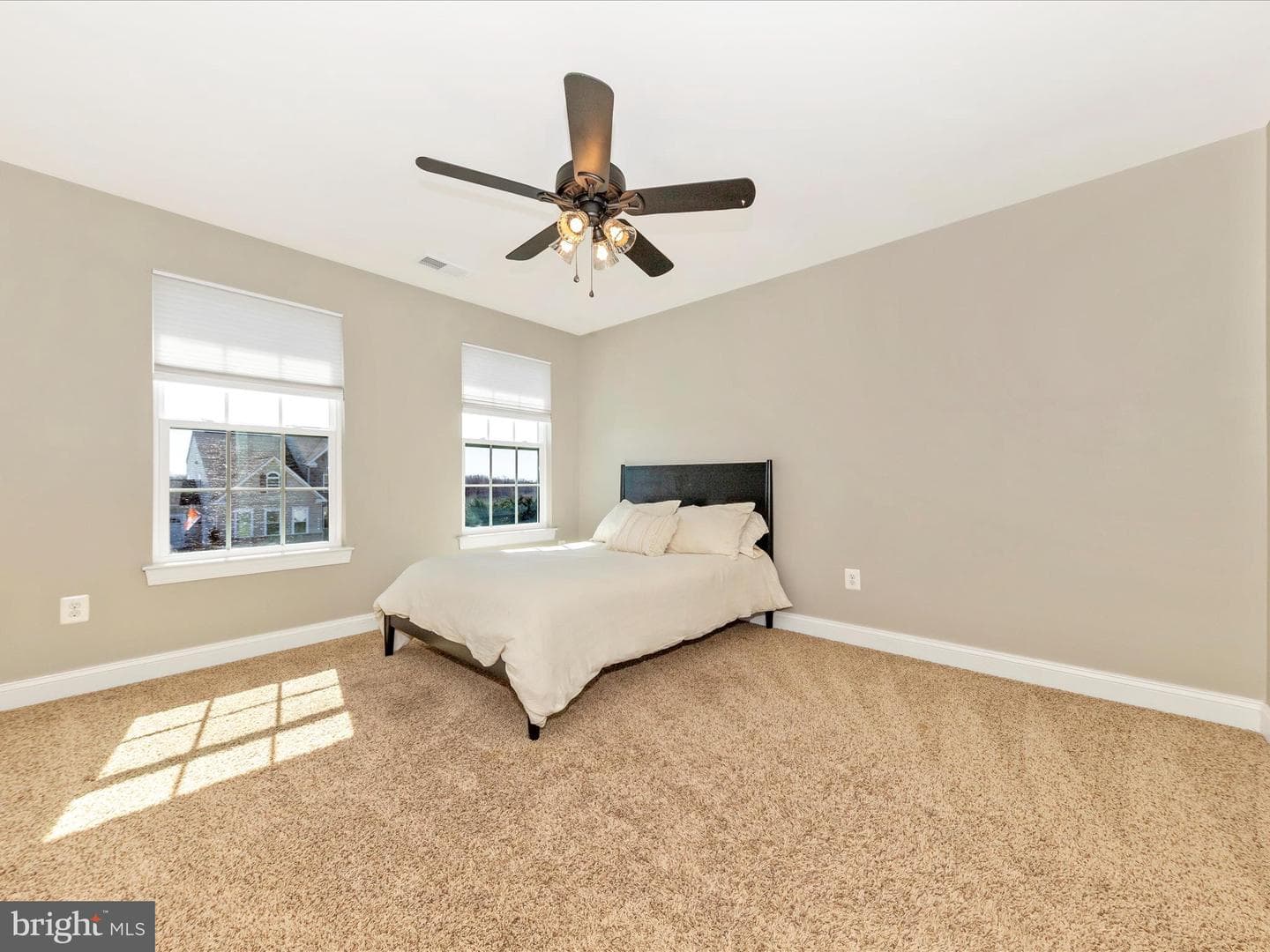 3910 Turf Court N photo 26