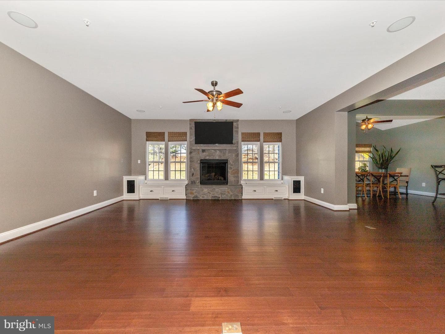 3910 Turf Court N photo 9