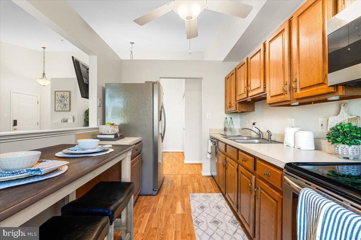 3860 Shadywood Drive #3b photo 15