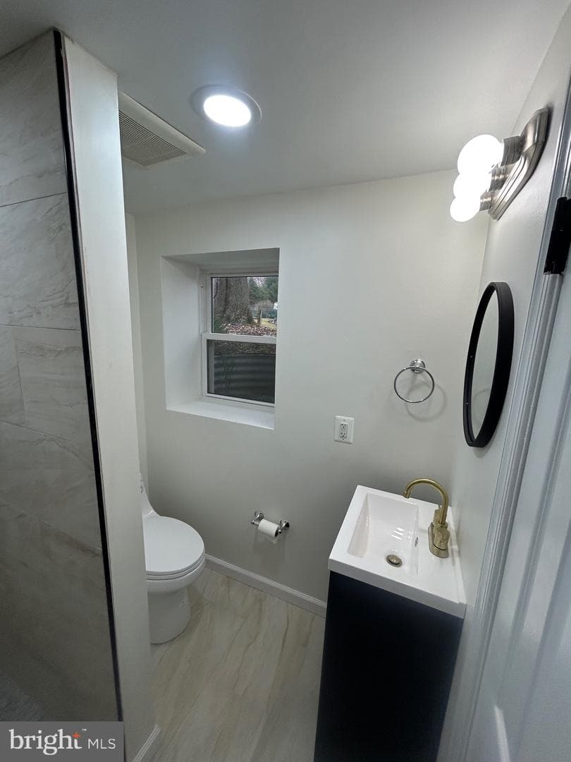 8325 Walter Martz Road photo 13