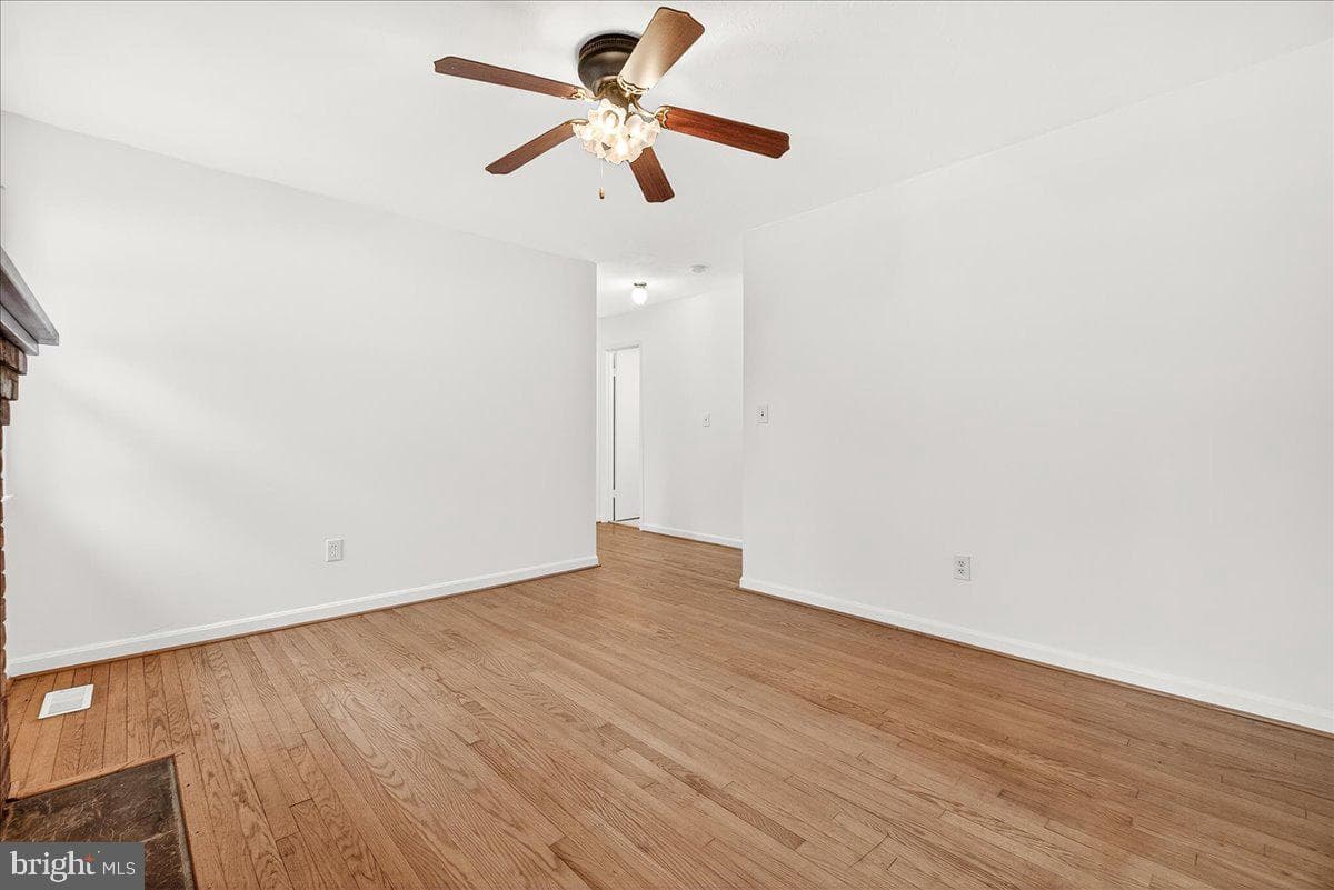 10009 York Drive photo 14