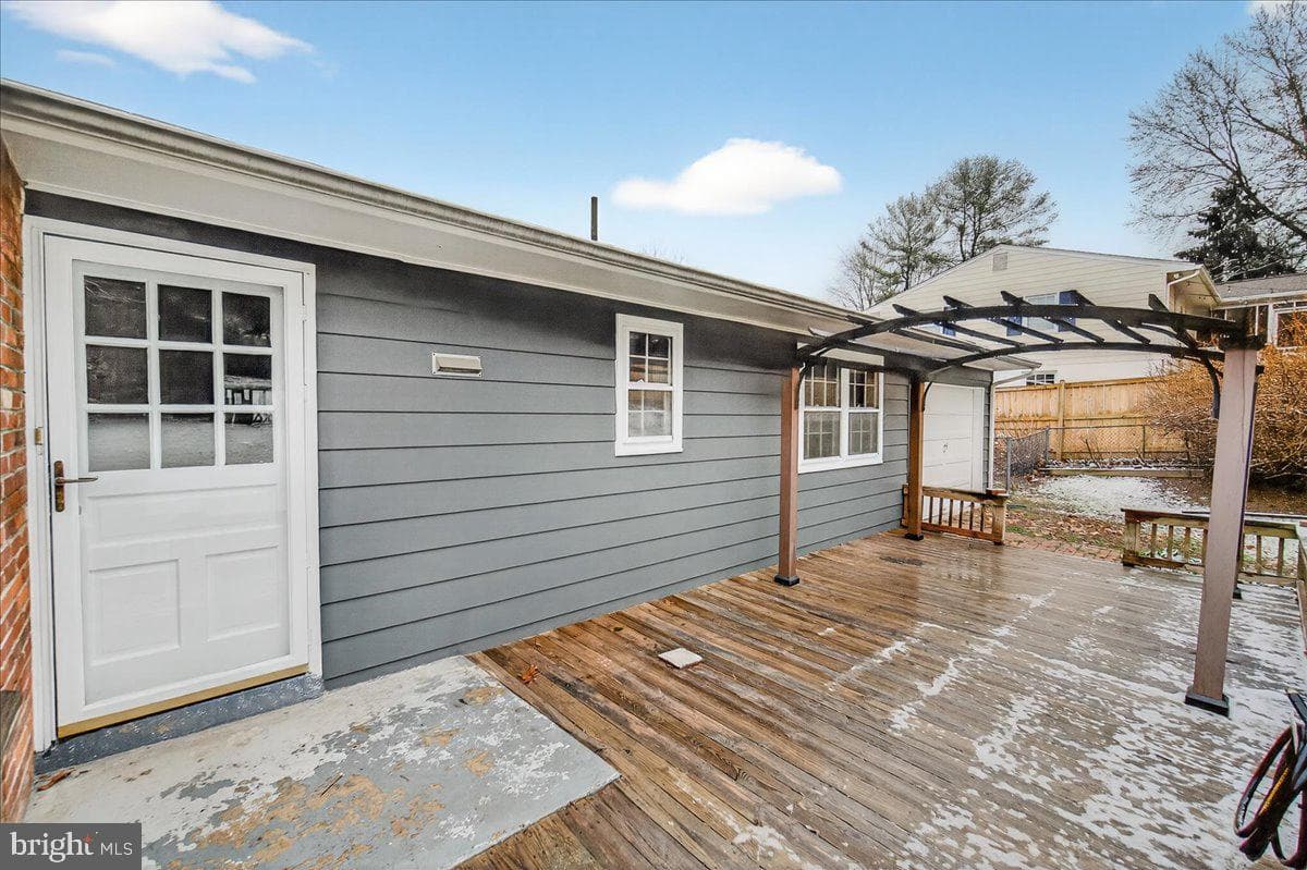 10009 York Drive photo 31