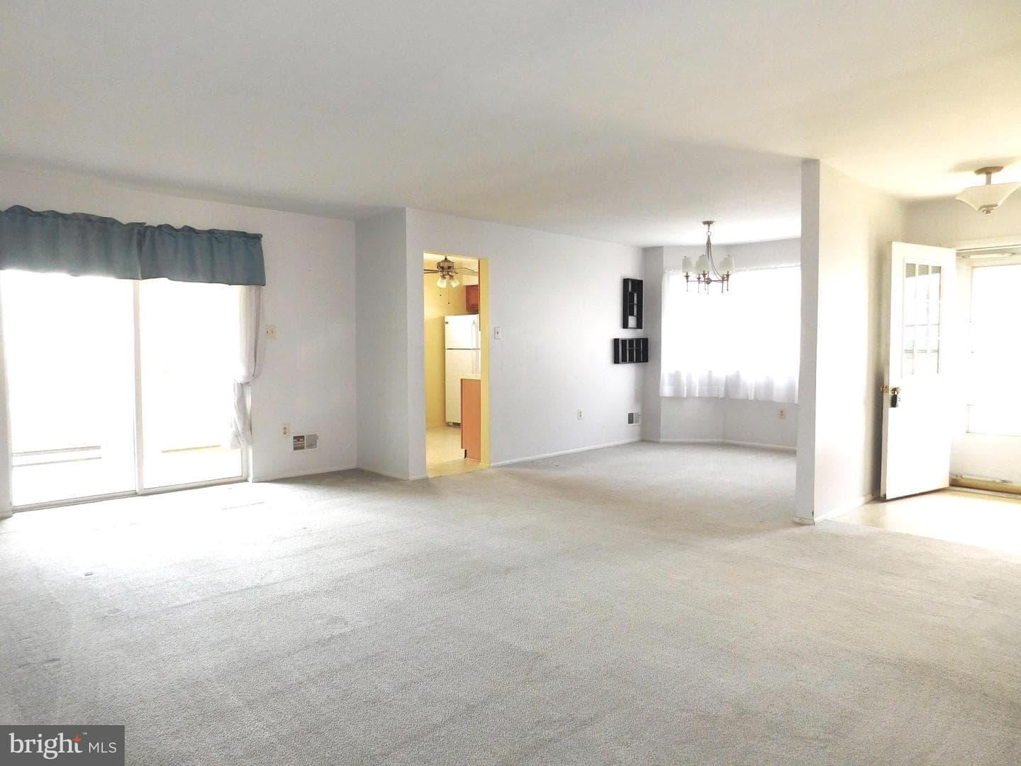 5625 Crabapple Drive photo 3