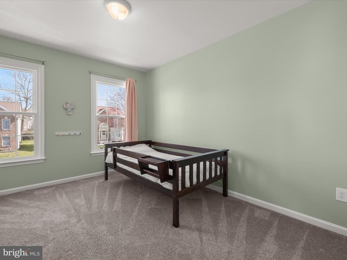1030 Chinaberry Drive photo 31