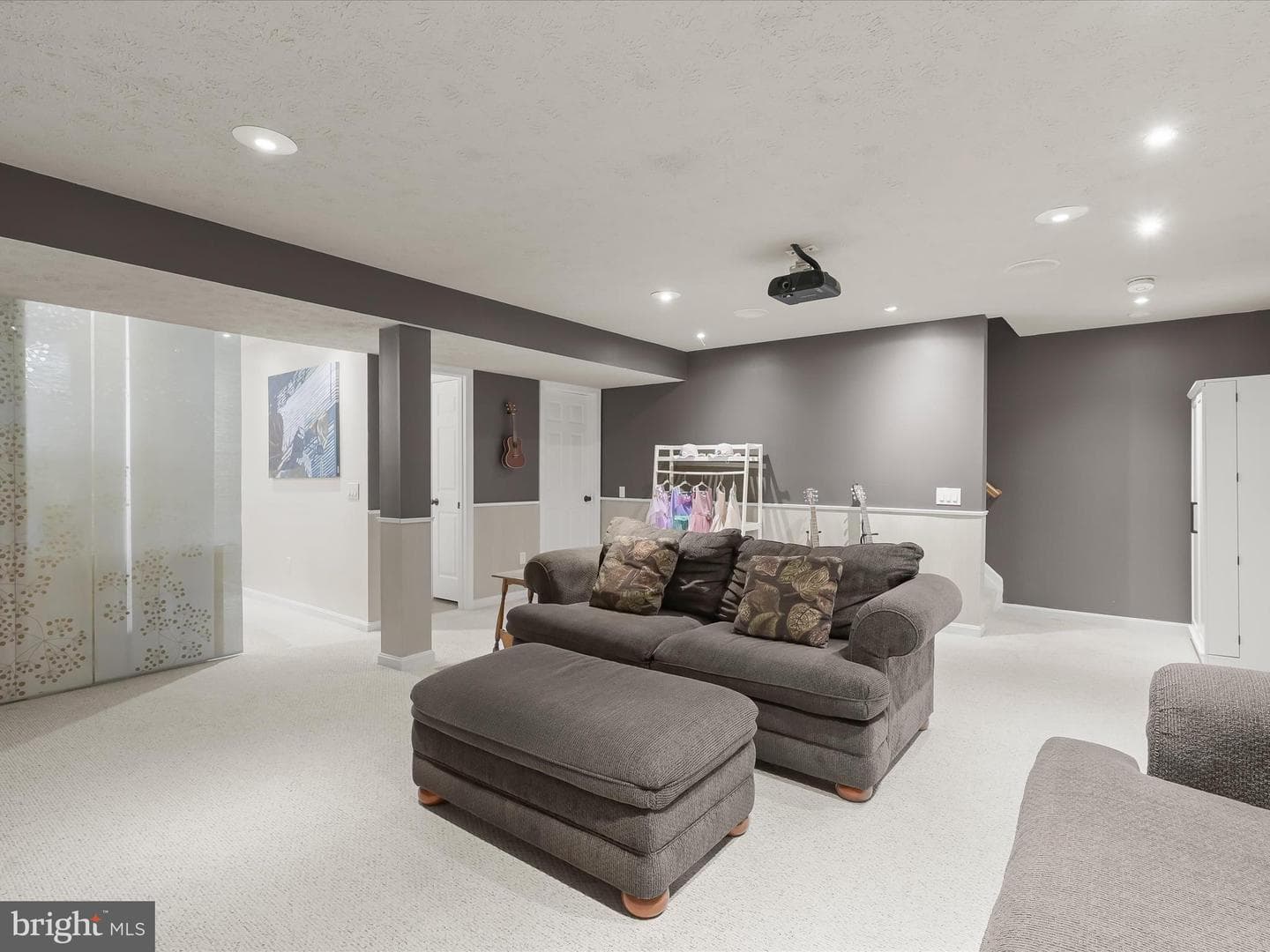 1030 Chinaberry Drive photo 35
