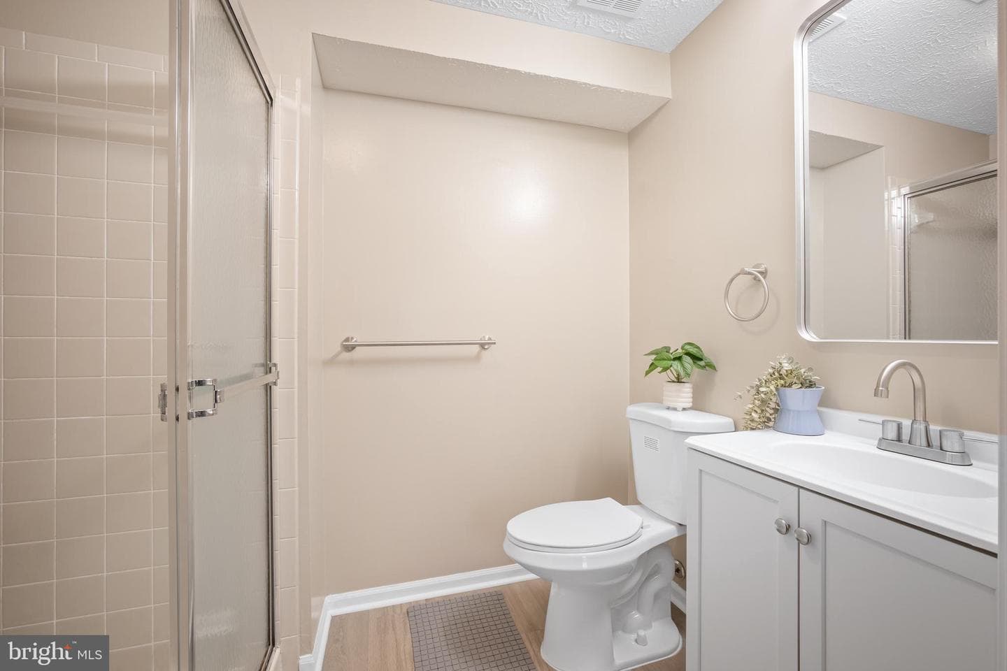 607 Himes Avenue #104 photo 16