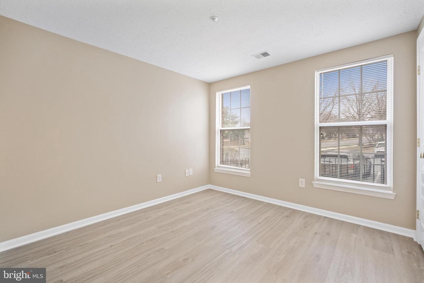 607 Himes Avenue #104 photo 21