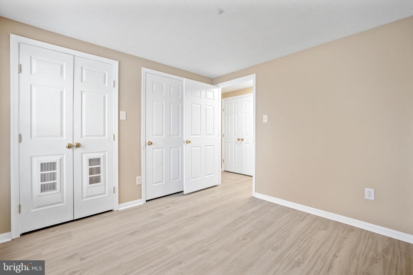 607 Himes Avenue #104 photo 22