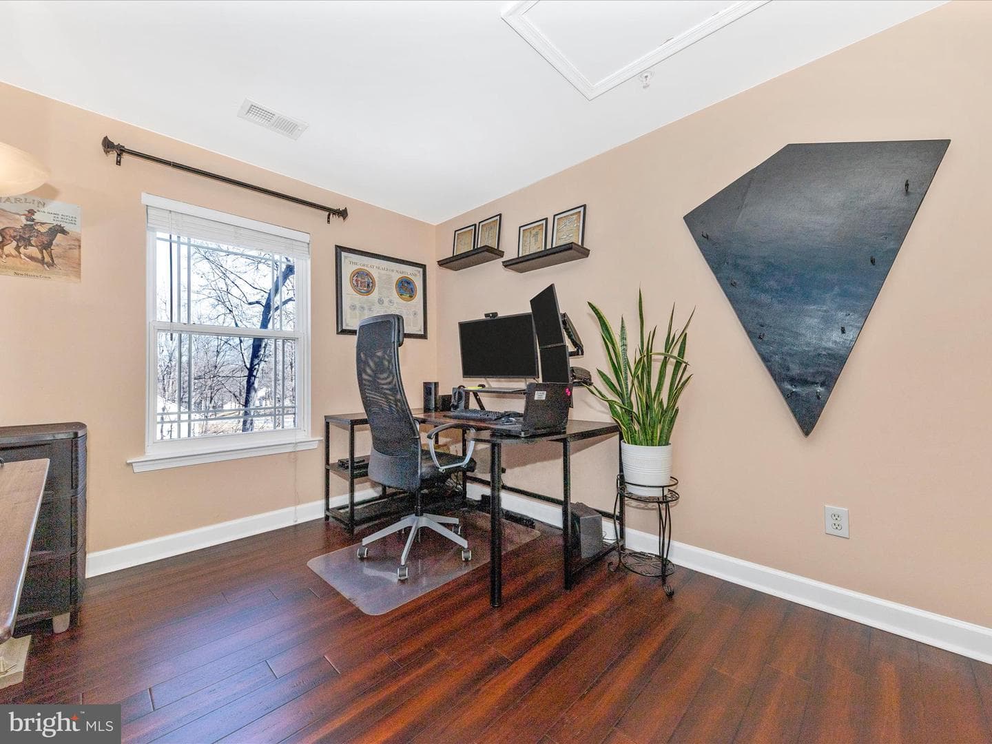 305 Willowglen photo 20