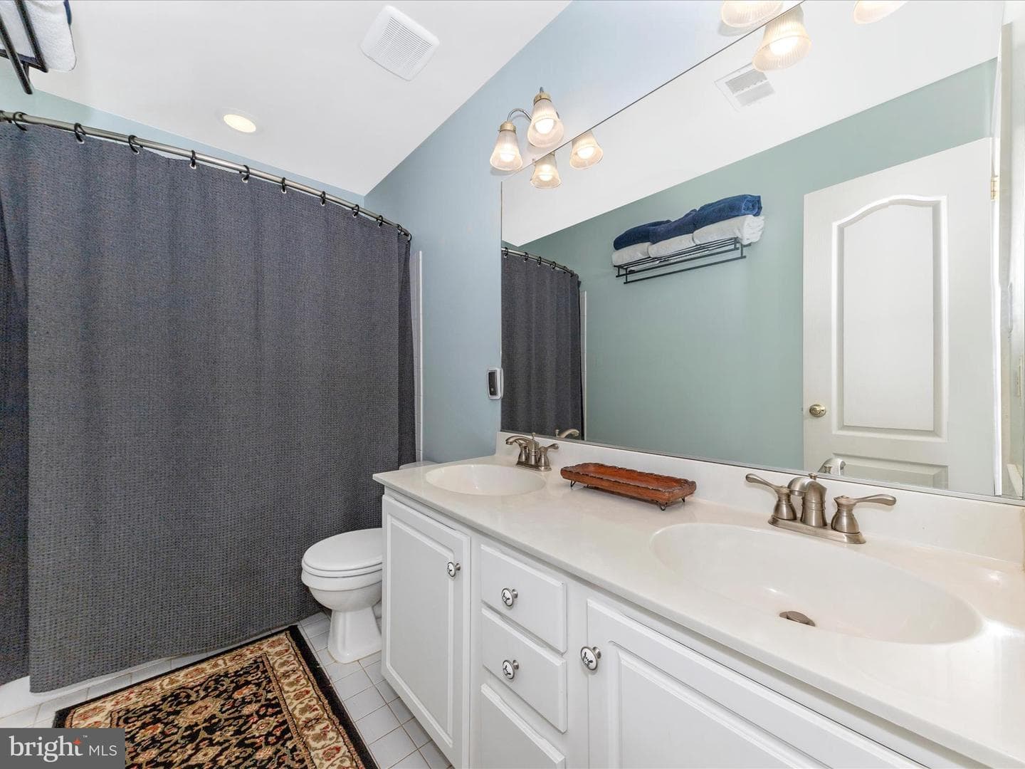 305 Willowglen photo 28