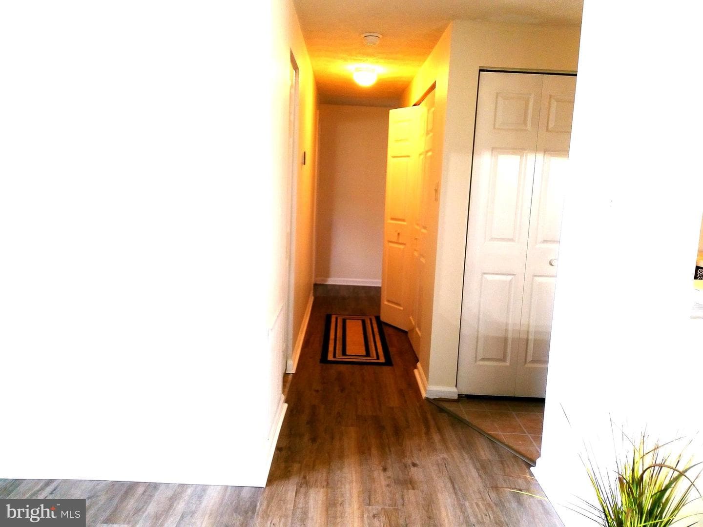 811 Stratford Way #a photo 7