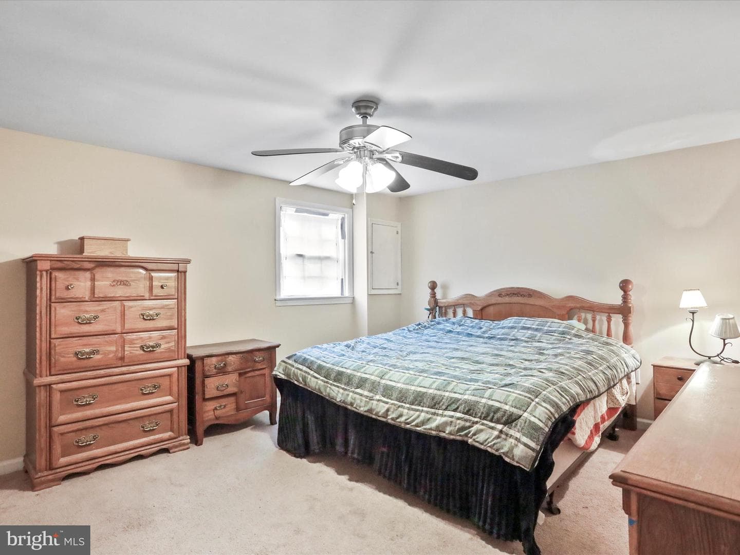 202 Glade Boulevard photo 24