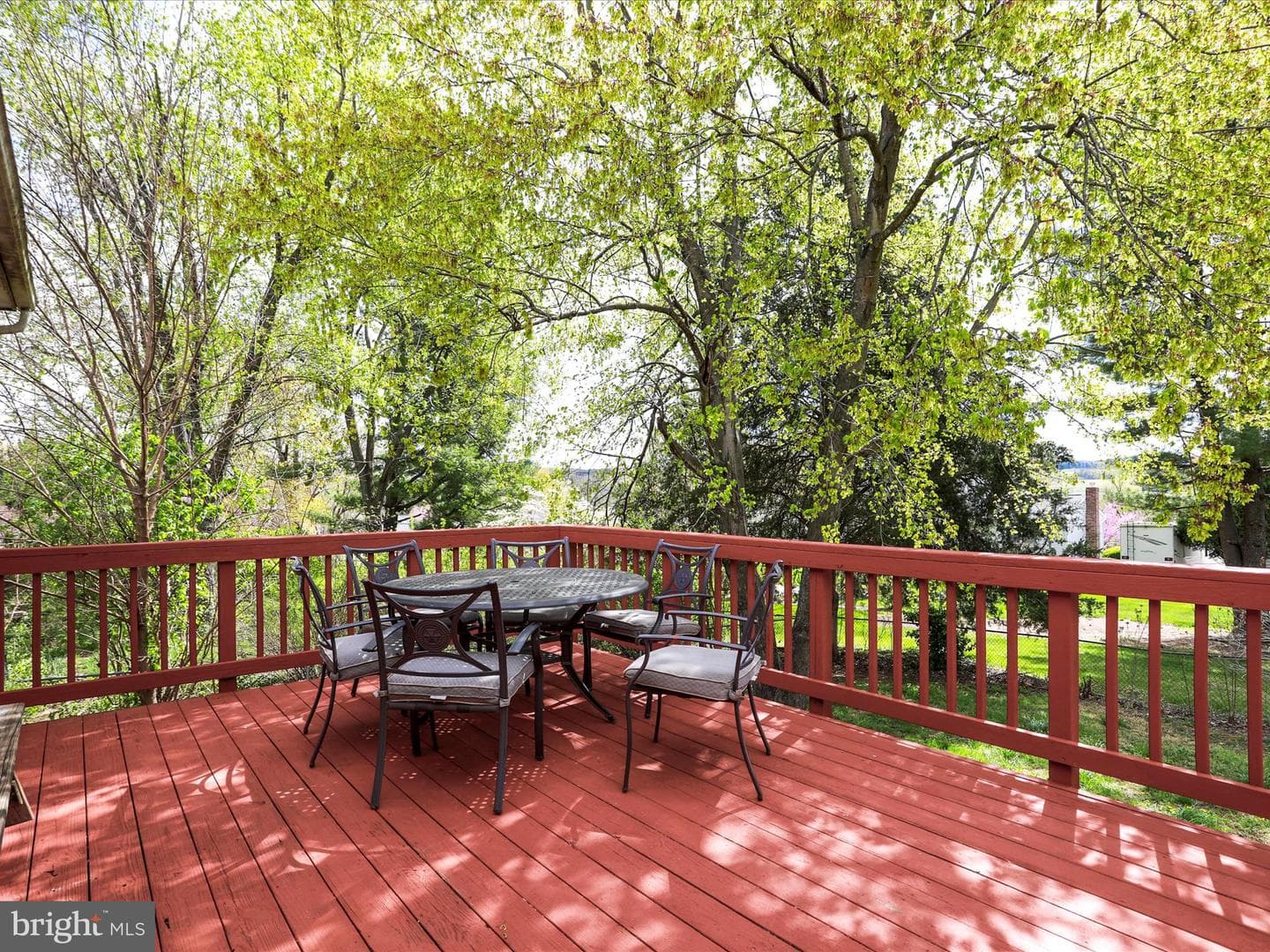 202 Glade Boulevard photo 31