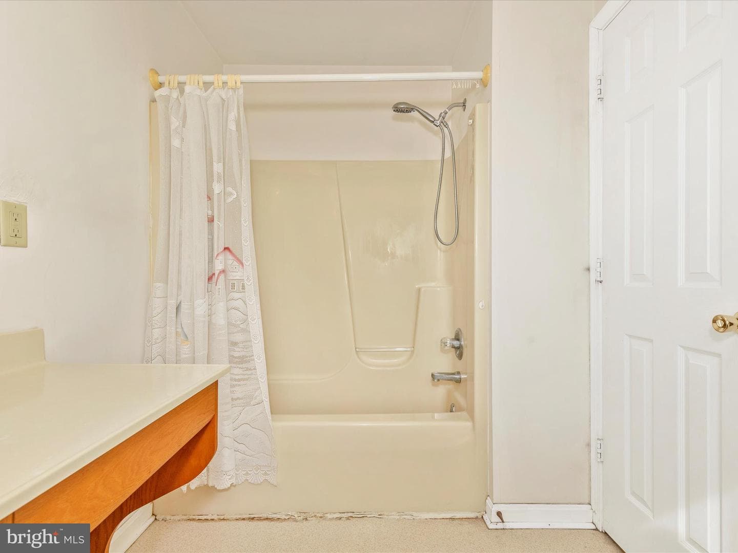 1 Irishtown Court photo 21