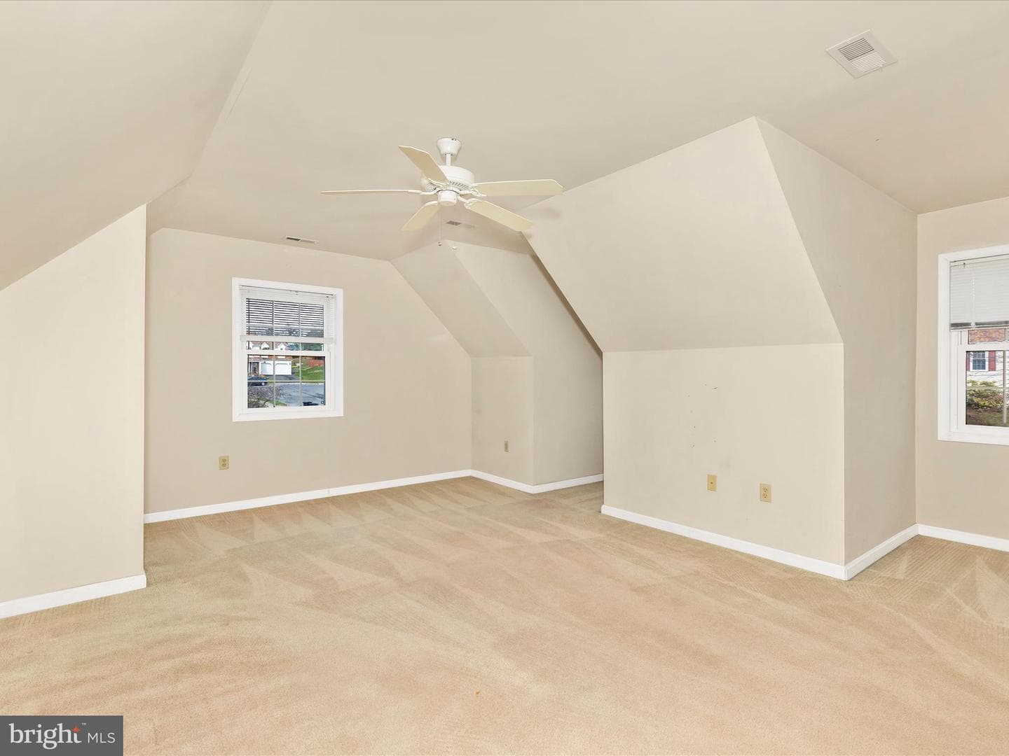 1 Irishtown Court photo 30