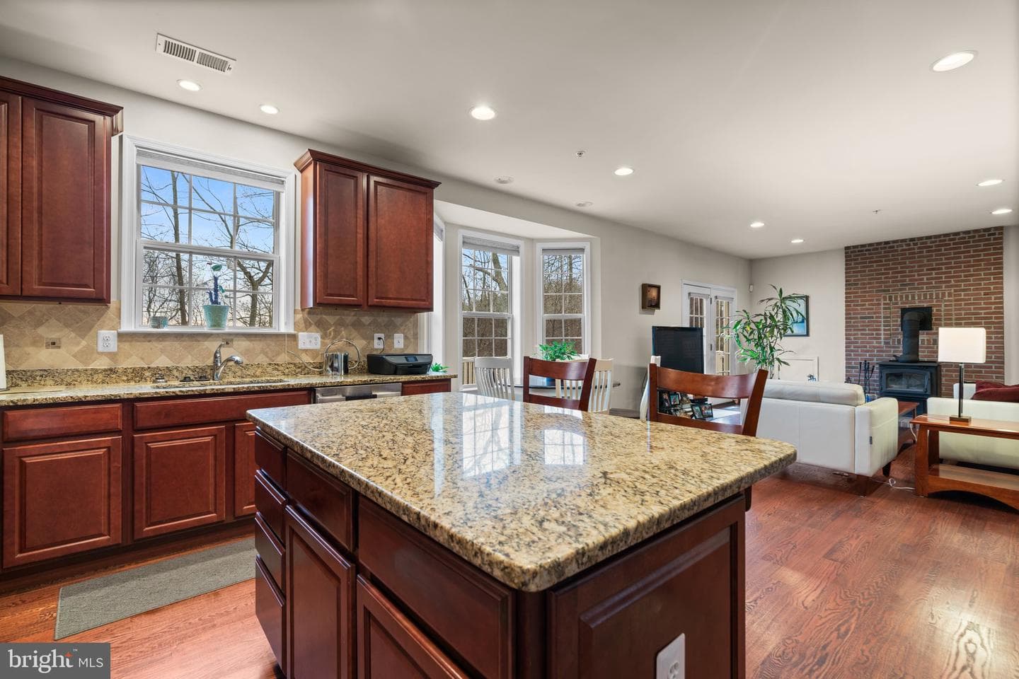 6799 Oakrise Road photo 18