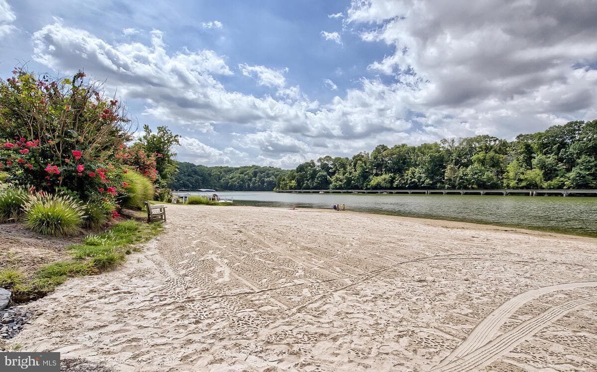 6799 Oakrise Road photo 54