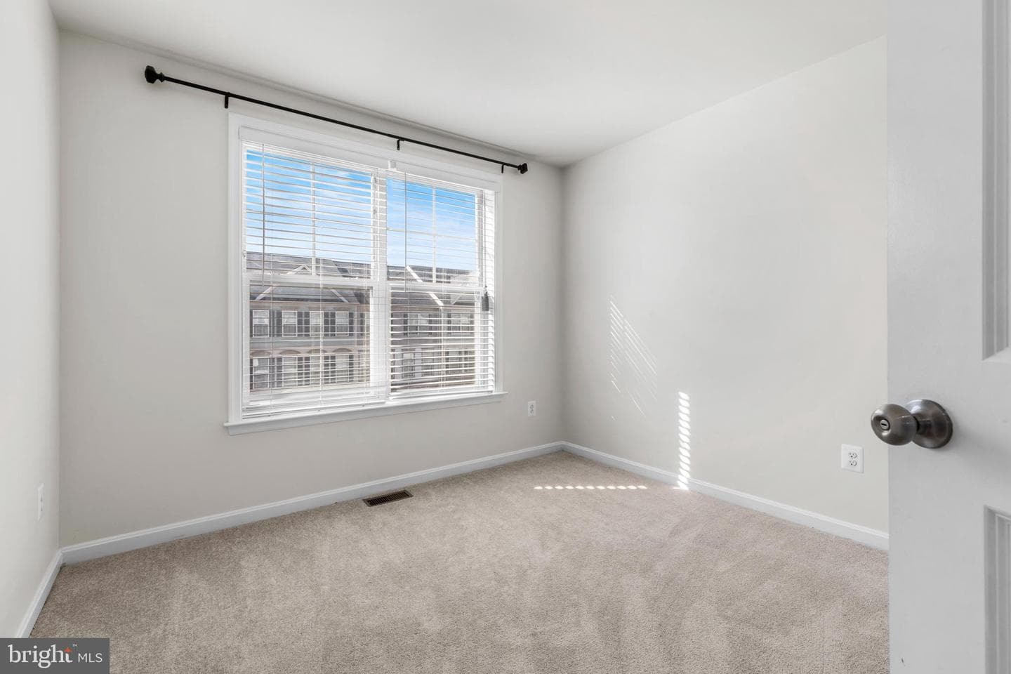 6552 Britannic Place photo 25