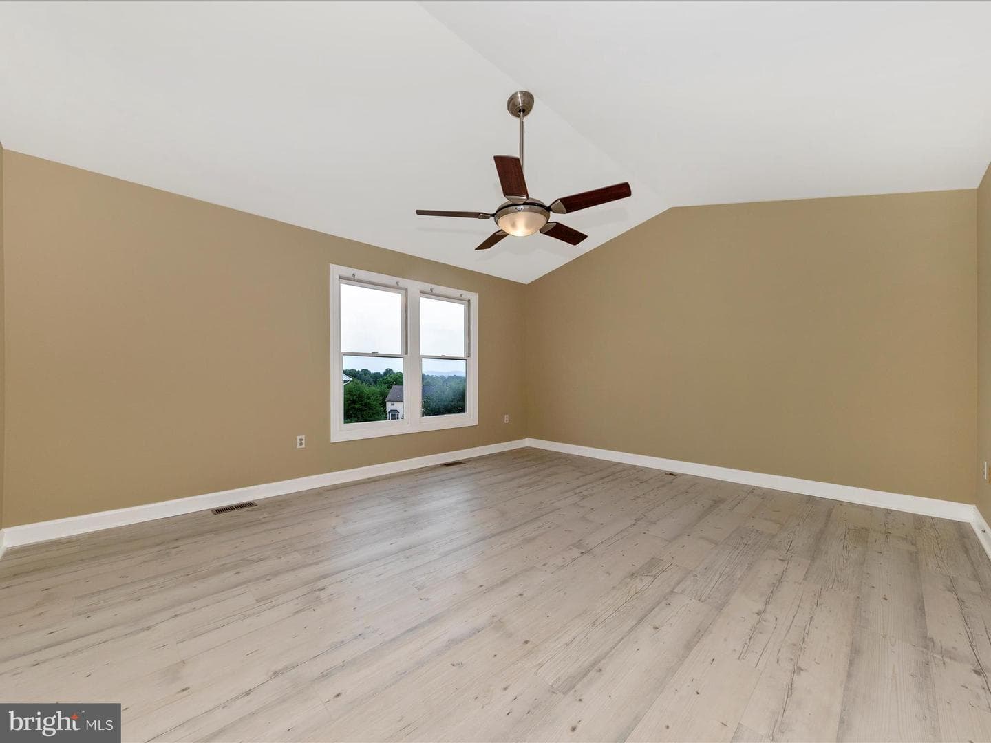 6093 Baldridge Court photo 18