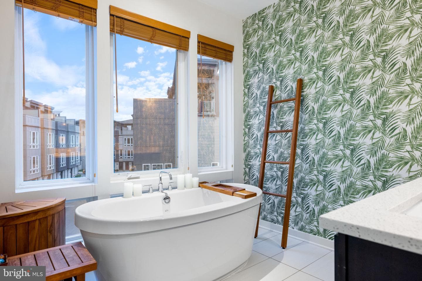 1524 Trafalgar Lane photo 34