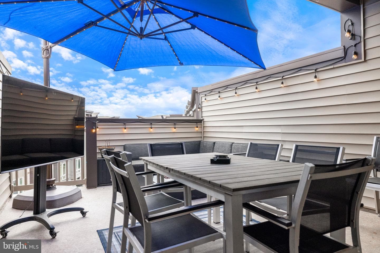 1524 Trafalgar Lane photo 49