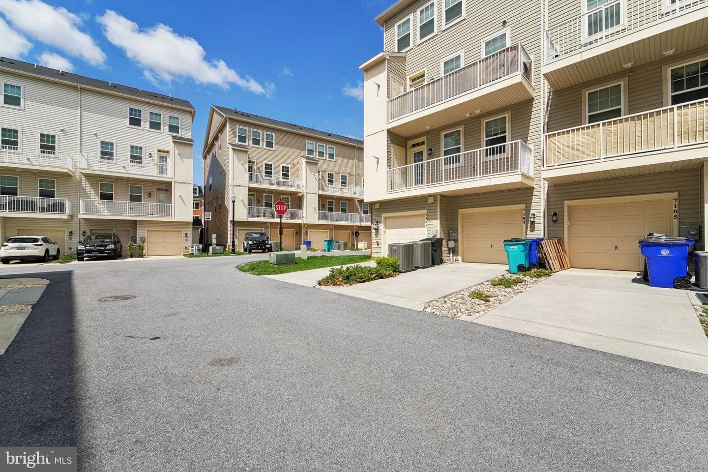 7101 Macon Street photo 25