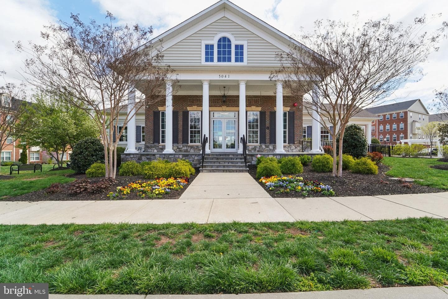 7101 Macon Street photo 29