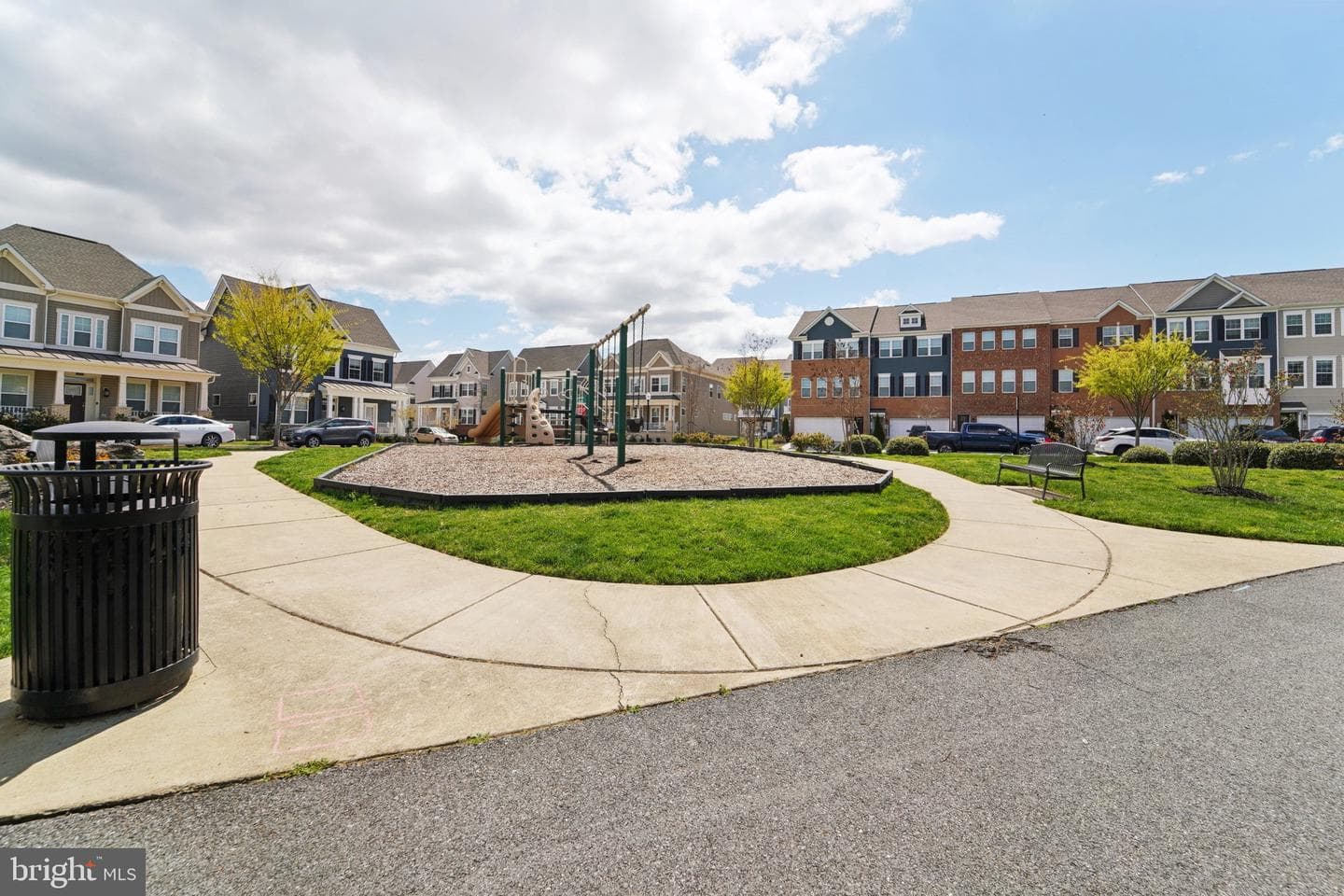 7101 Macon Street photo 35