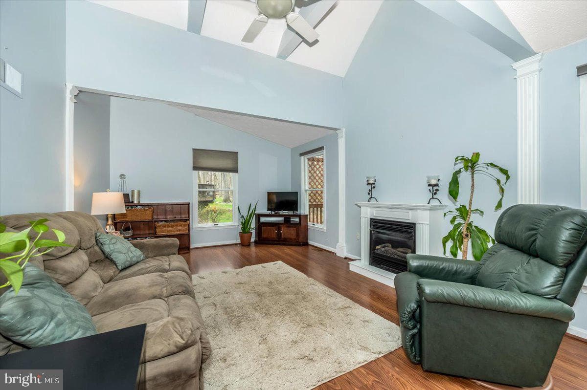 6022 Douglas Avenue photo 22