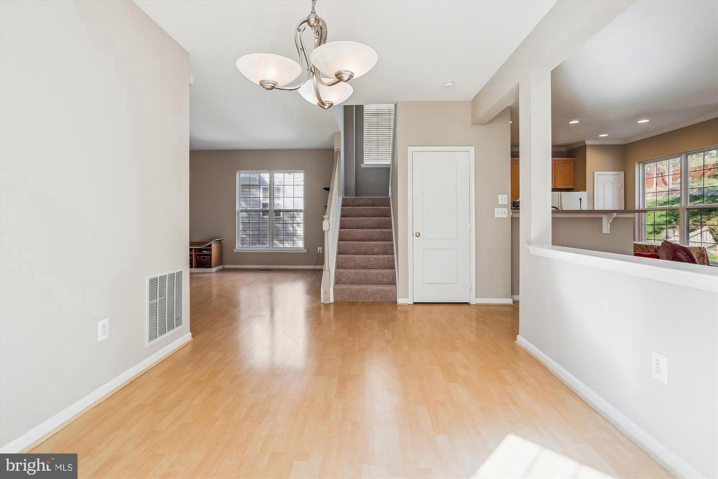 9731 Fleetwood Way photo 14