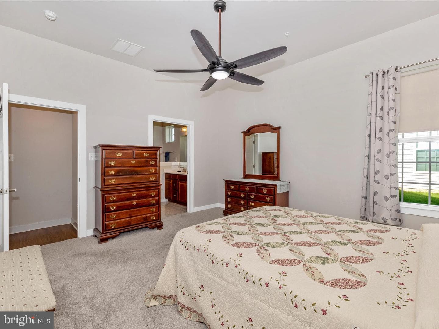 6538 Autumn Olive Drive photo 25