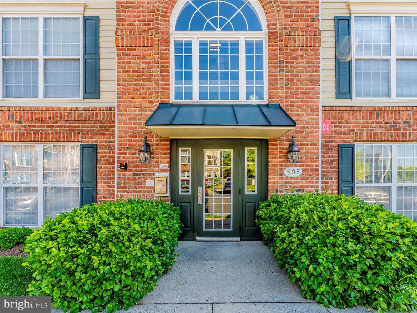 595 Cawley Drive #4 1c photo 1