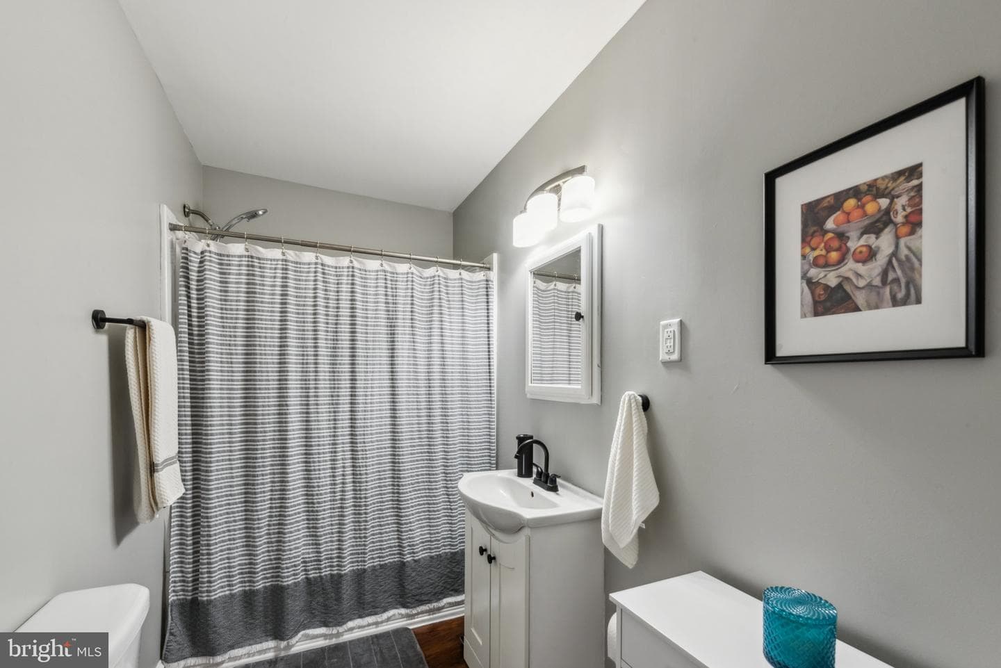 5939 Meadow Road photo 16