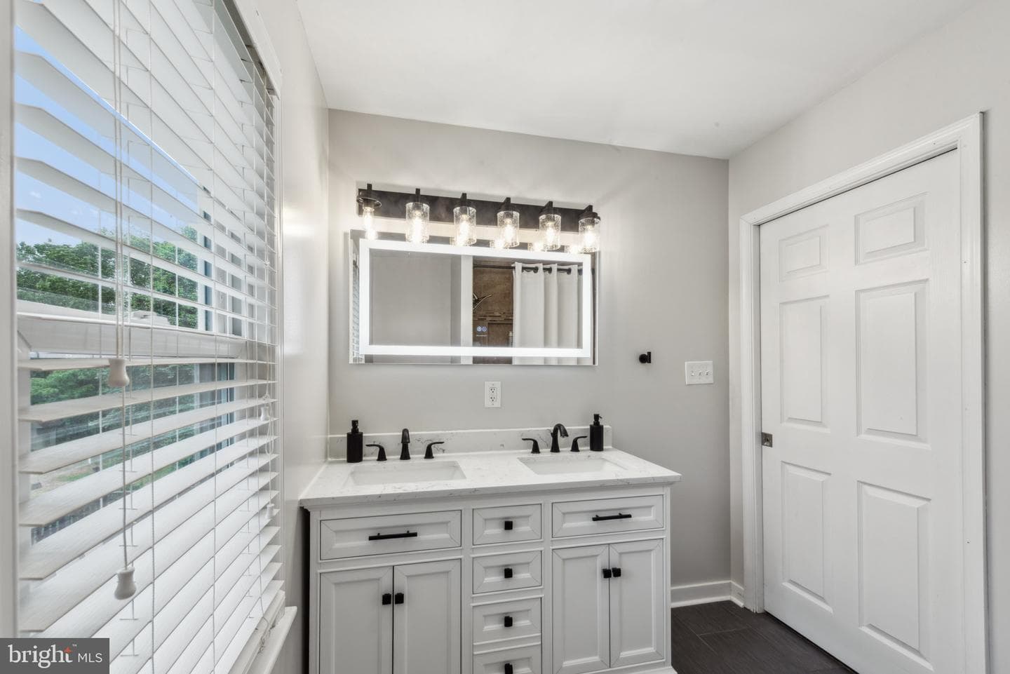 5939 Meadow Road photo 29