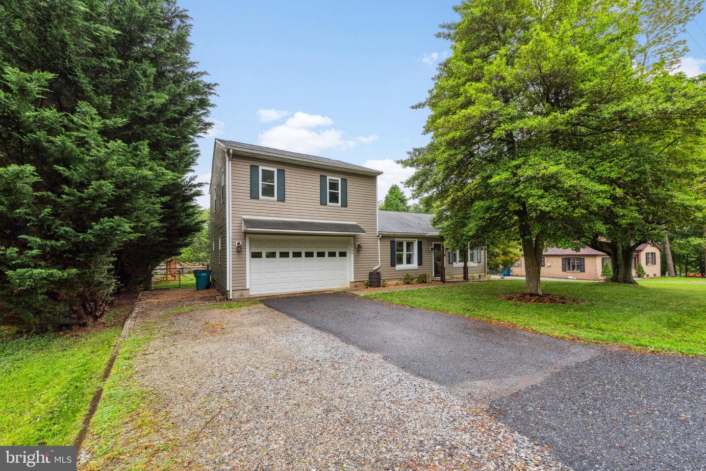 5939 Meadow Road photo 4