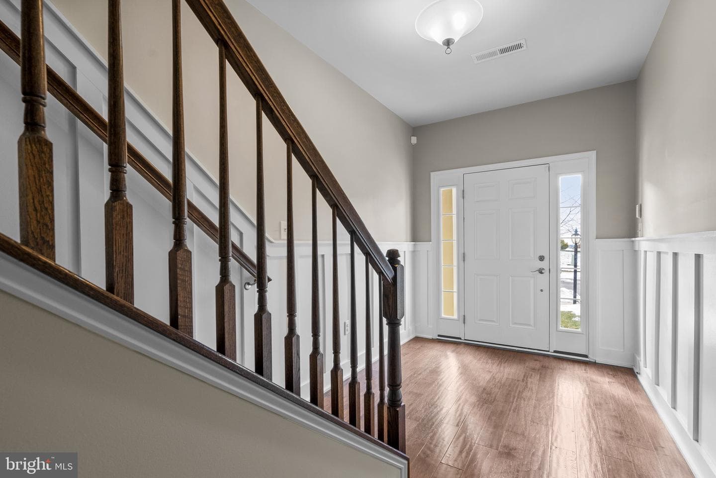 8460 Hedwig Lane photo 3
