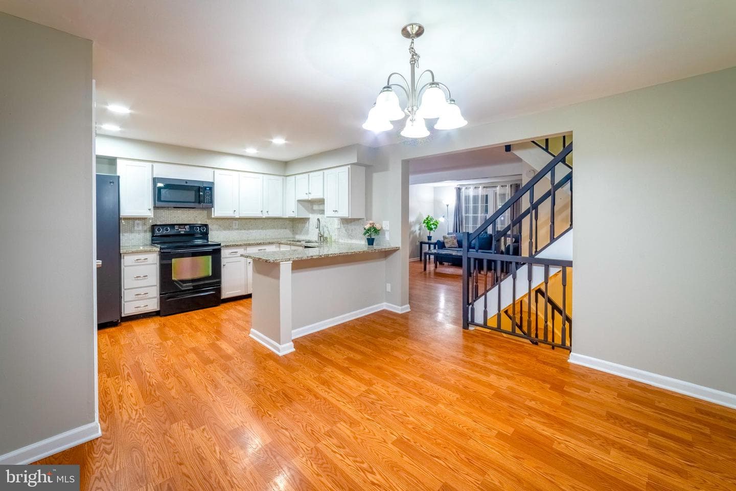 249 Canfield Terrace photo 12