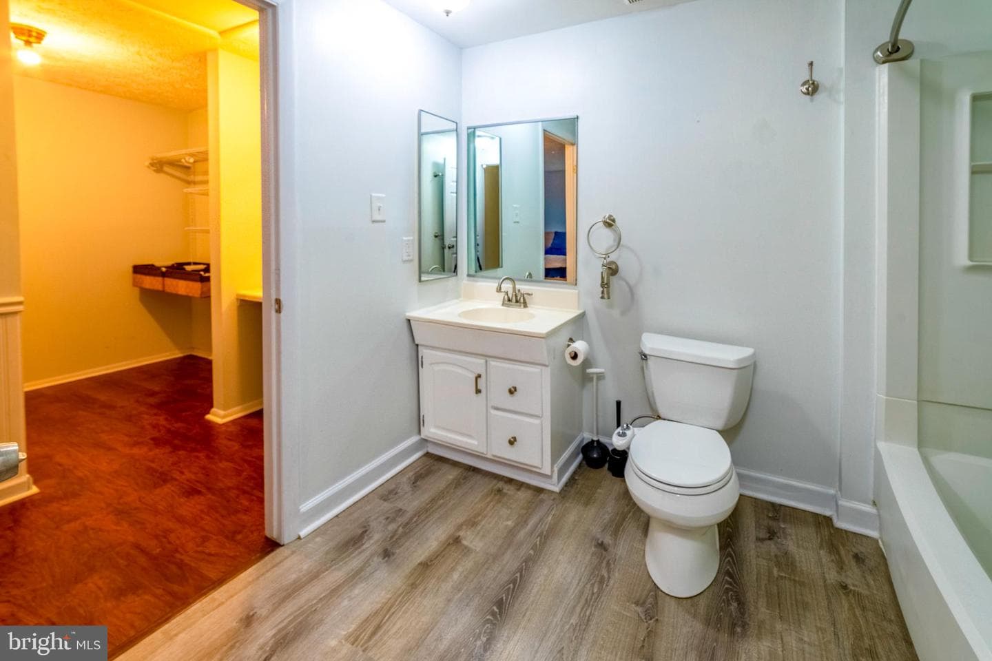 249 Canfield Terrace photo 16