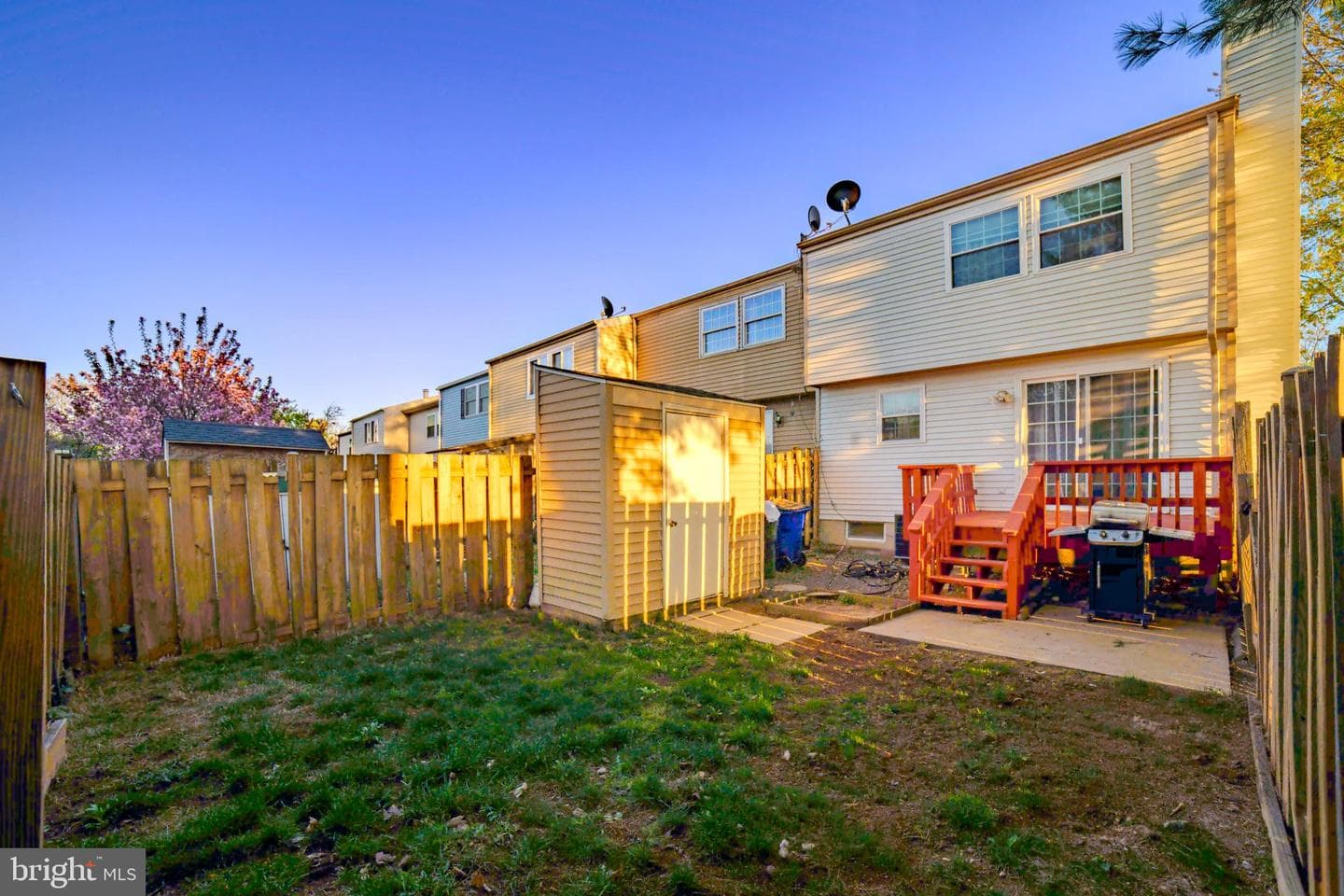 249 Canfield Terrace photo 4