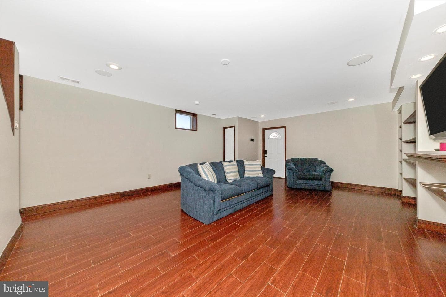 17449 Irishtown Road photo 32