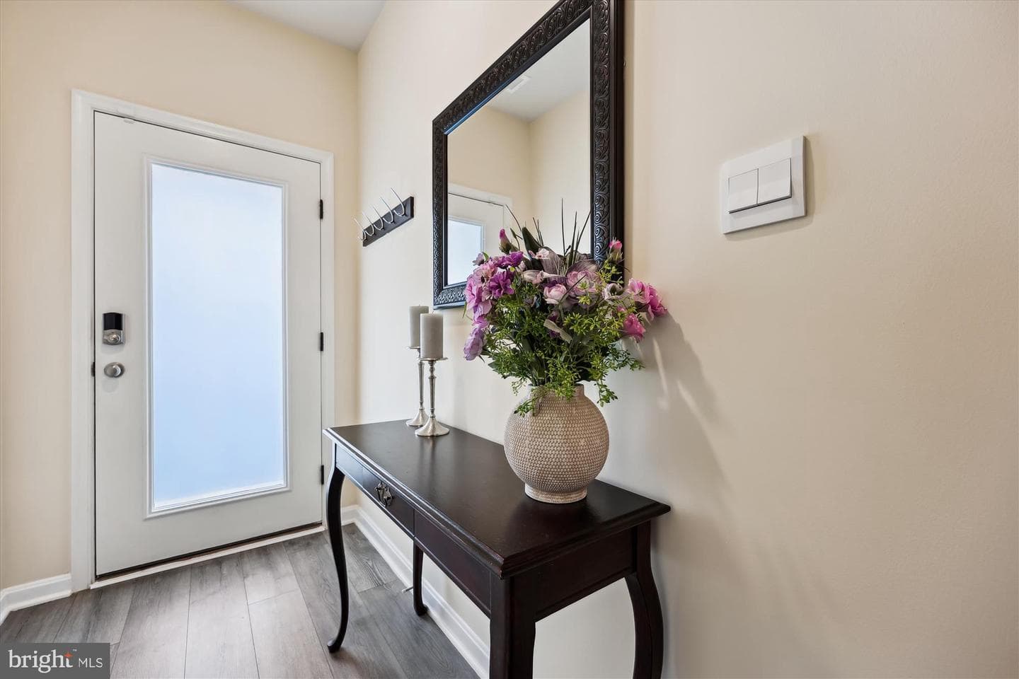 853 Amity Street photo 13