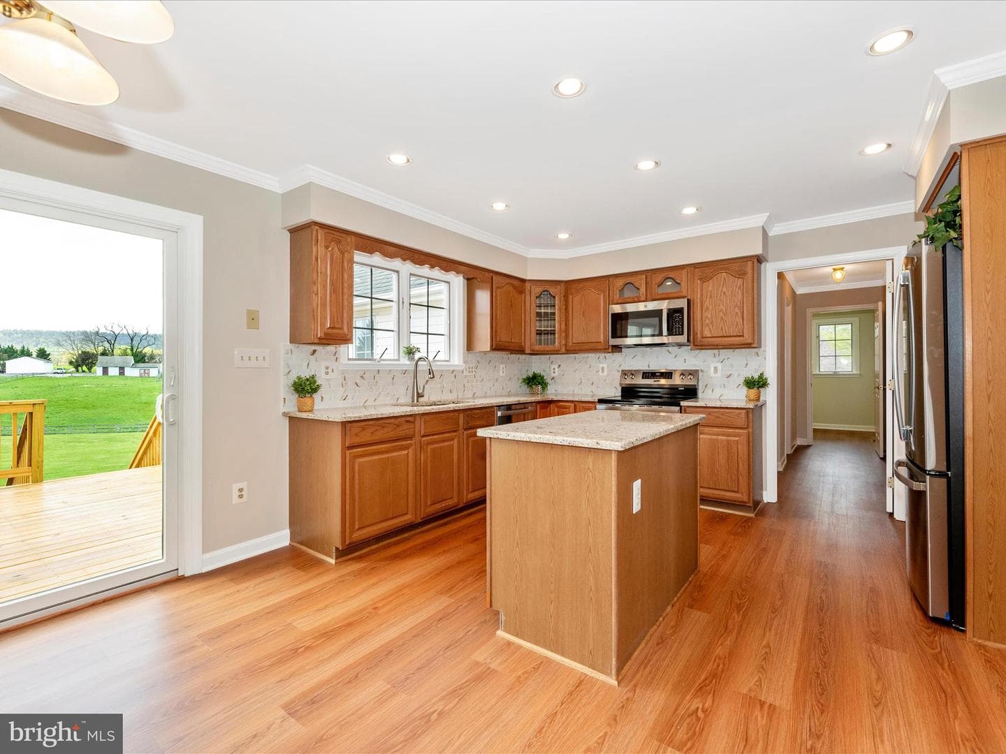 3780 Maplecrest Drive photo 15