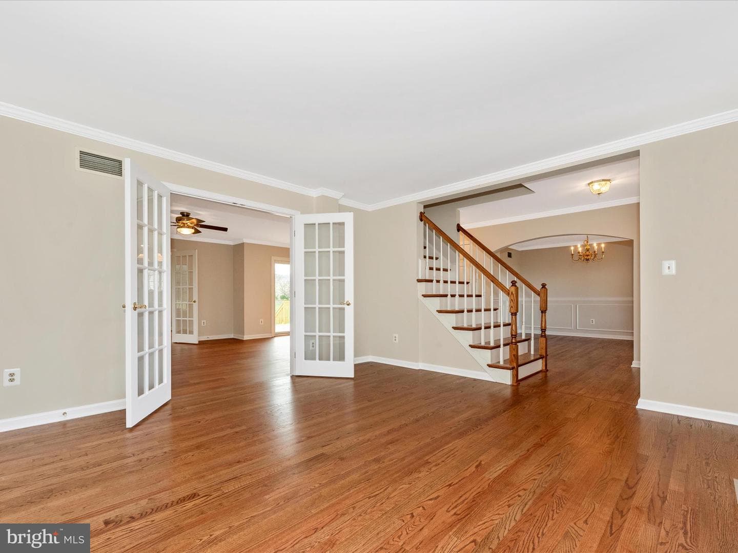 3780 Maplecrest Drive photo 8