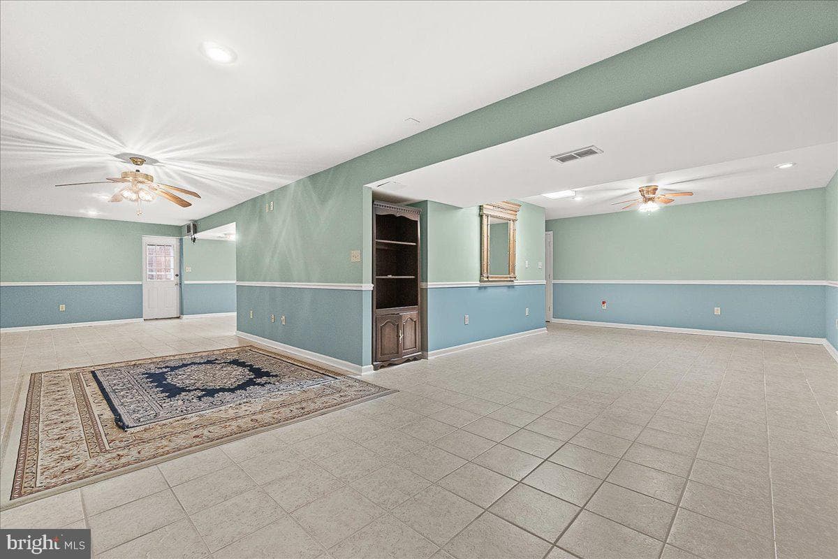 10107 Statesman Court photo 46