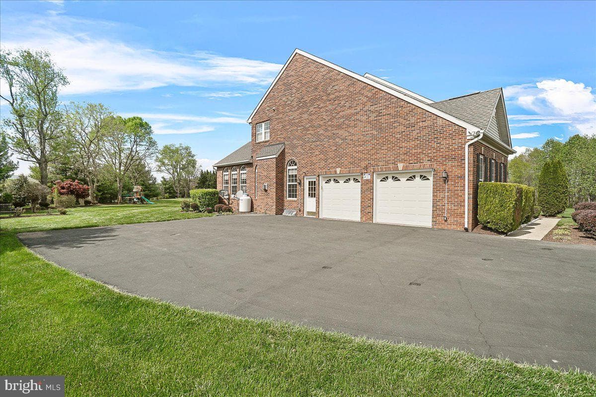 10107 Statesman Court photo 49
