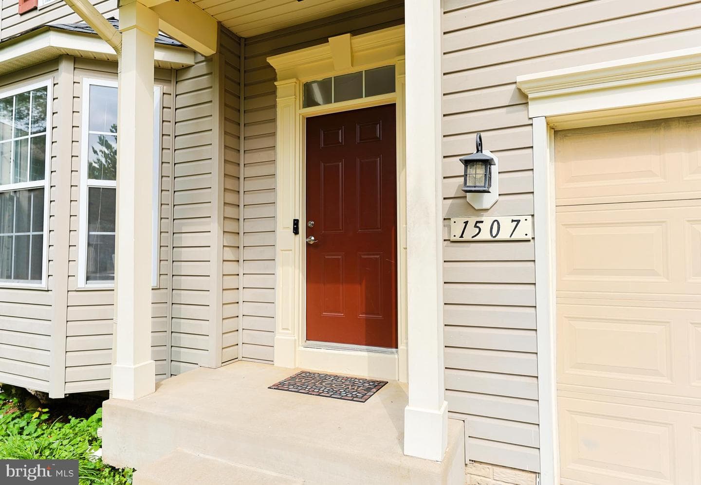 1507 Scott Chase Drive photo 2
