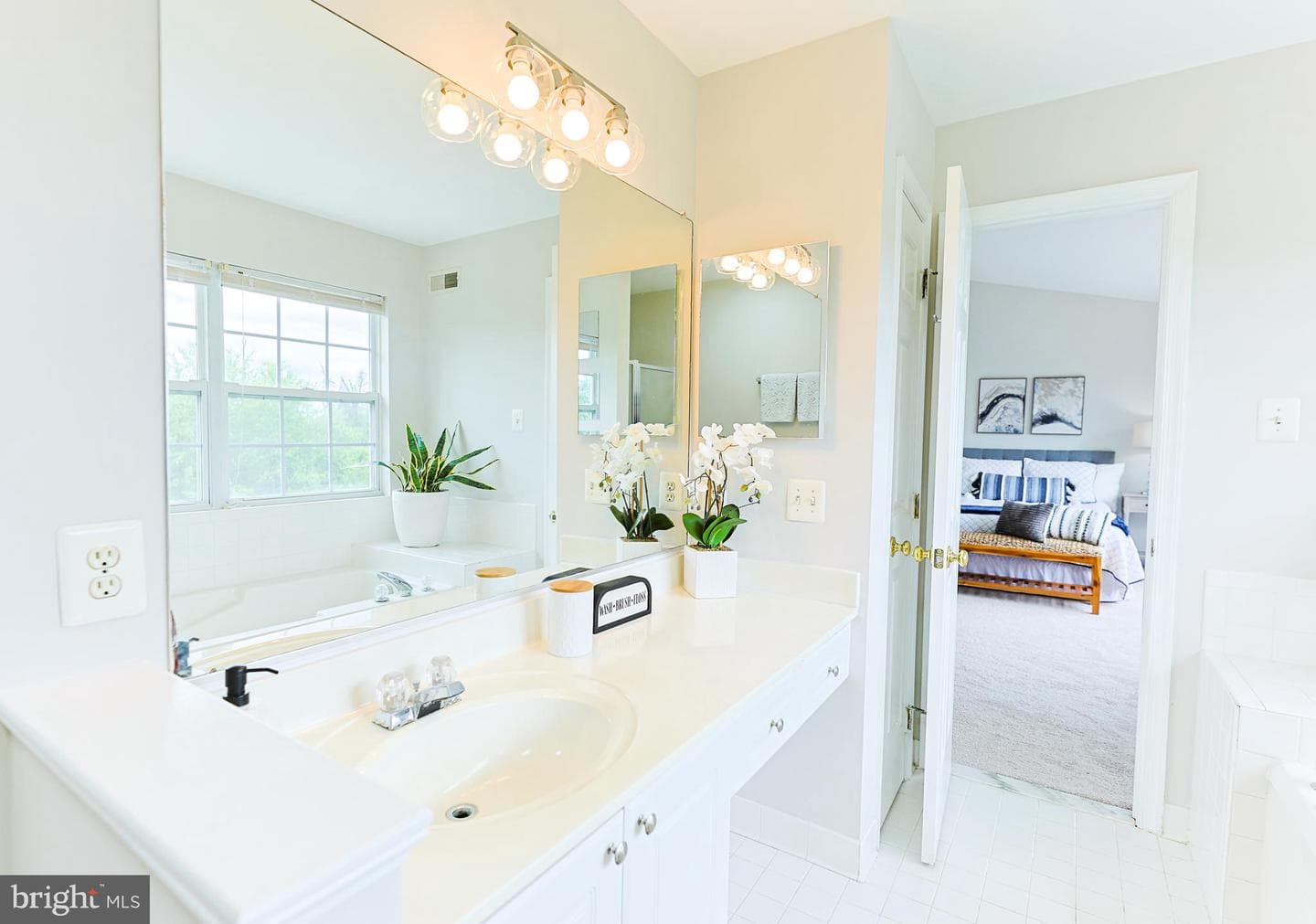 1507 Scott Chase Drive photo 29