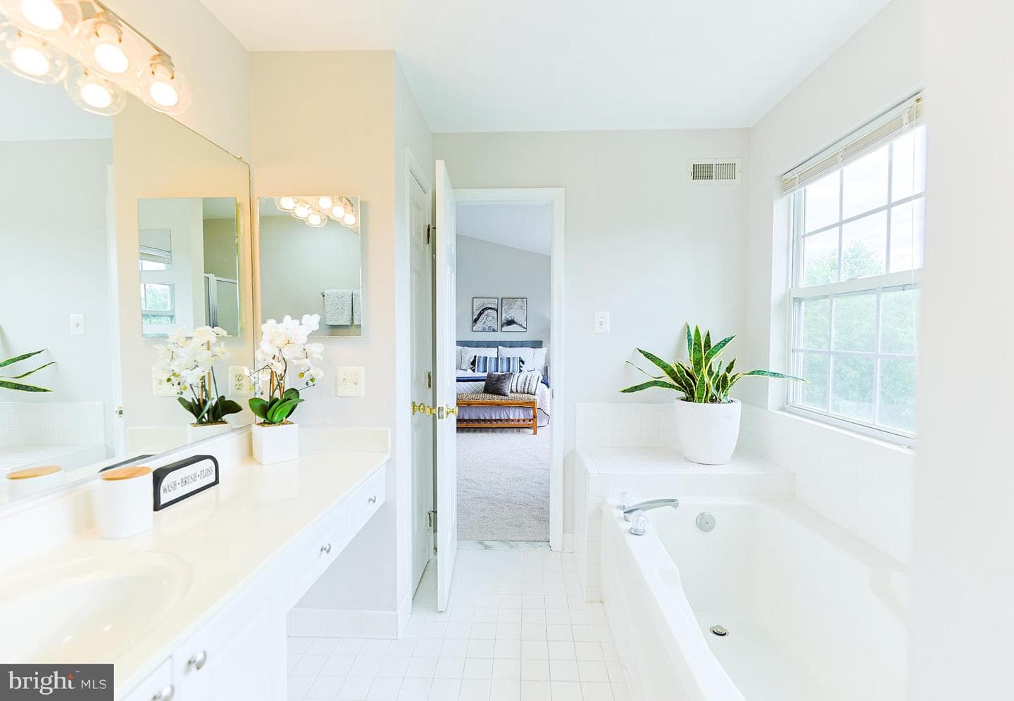 1507 Scott Chase Drive photo 31